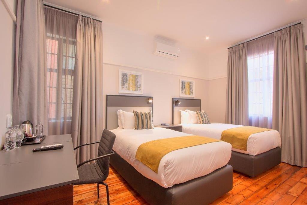 The Pretoria Hotel エクステリア 写真