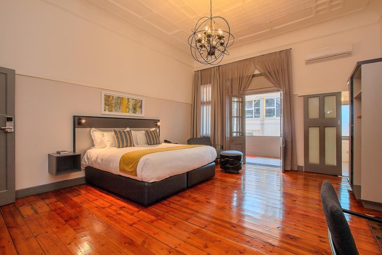 The Pretoria Hotel エクステリア 写真